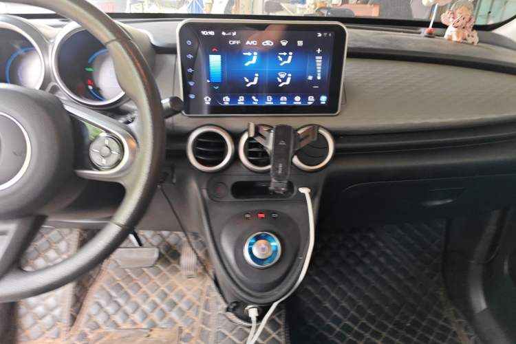 Used ORA Black Cat 2021 351 km Standard Version Audio And AC Panel