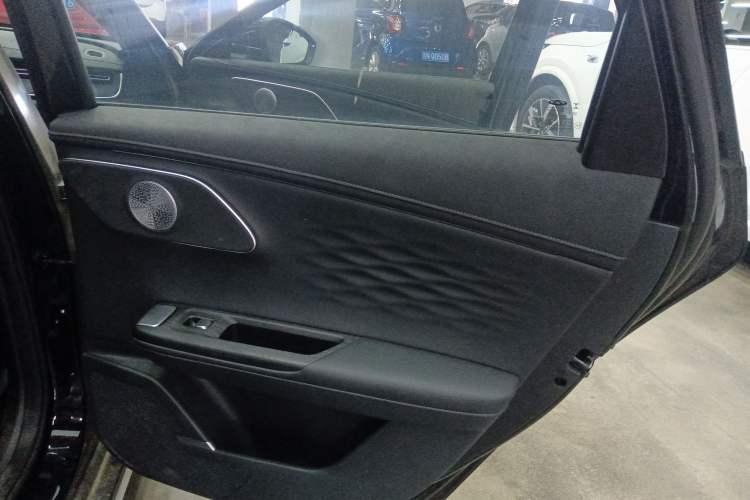 Used Chery Fengyun A8L 2025 1.5 TGDI 145 km Standard Version