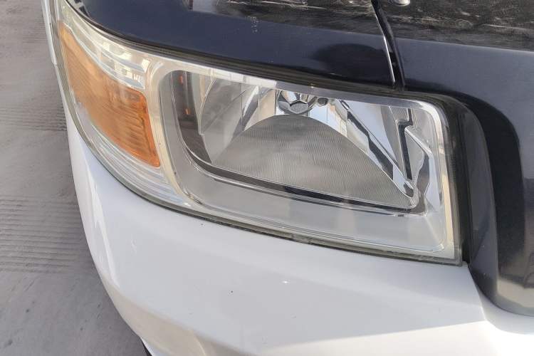 Used Leopaard Q6 2015 2.4L Manual Two-Wheel-Drive Elite Model