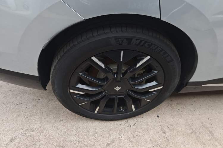 Used Hyptec HT 2023 670鸥翼 Ultra-High Voltage NDA Version
