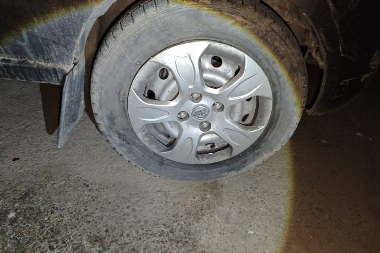 Used Jinbei Hiace X30 2016 1.3L Van Comfort Edition DLCG12 Right Front Wheel Hub