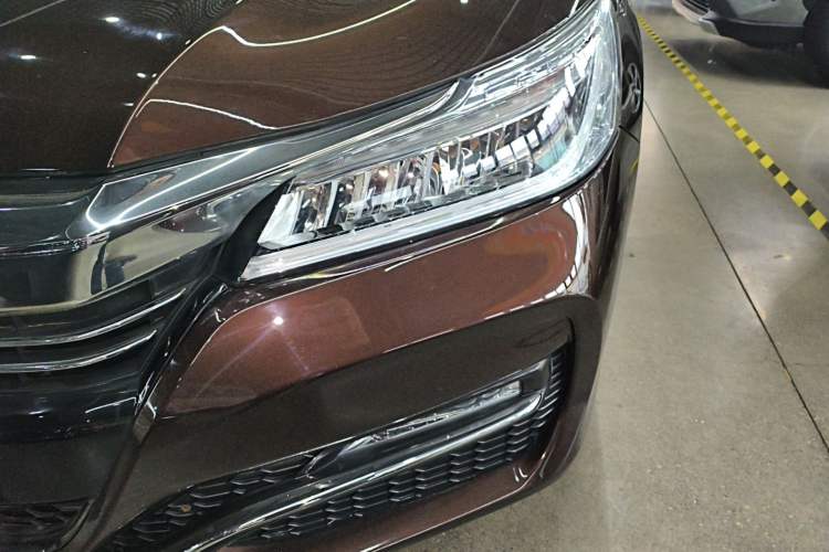 Used Honda Accord 2016 2.4L Comfort Edition Left Front Headlight