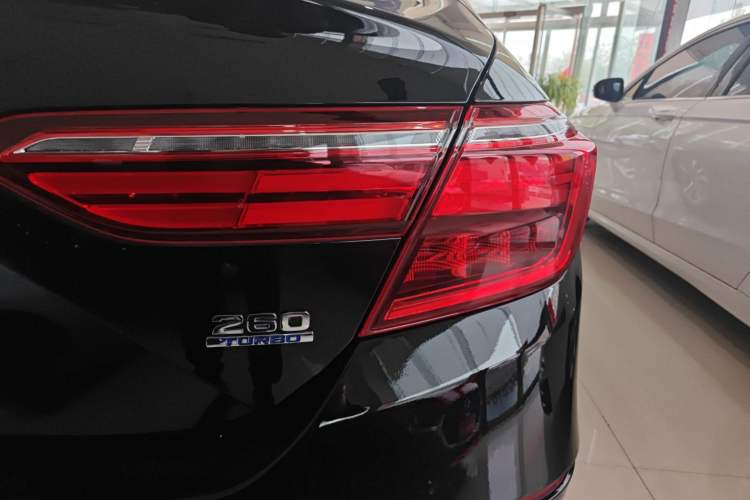 Used Honda Inspire 2019 260TURBO Elegant Edition China VI Emission Standard Right Rear Taillight