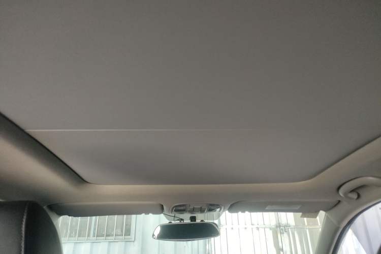 TDK.VehicleDetails.img