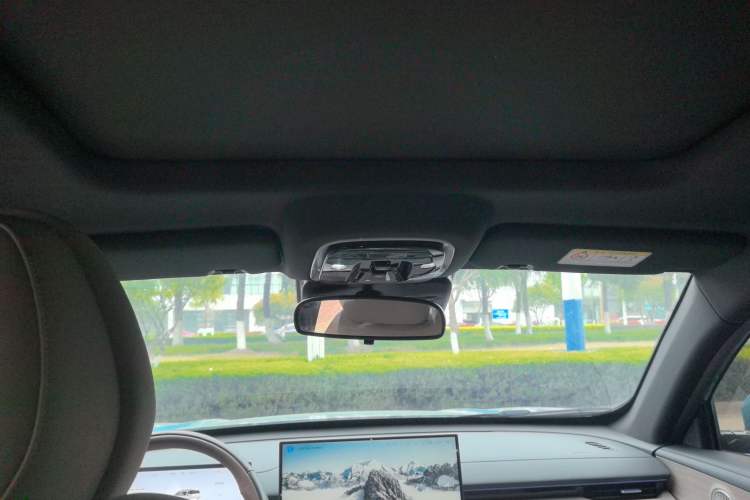 Used Chery Tiggo 8 PLUS C-DM 2025 1.5T 116 km Prestige Version 5 Seats