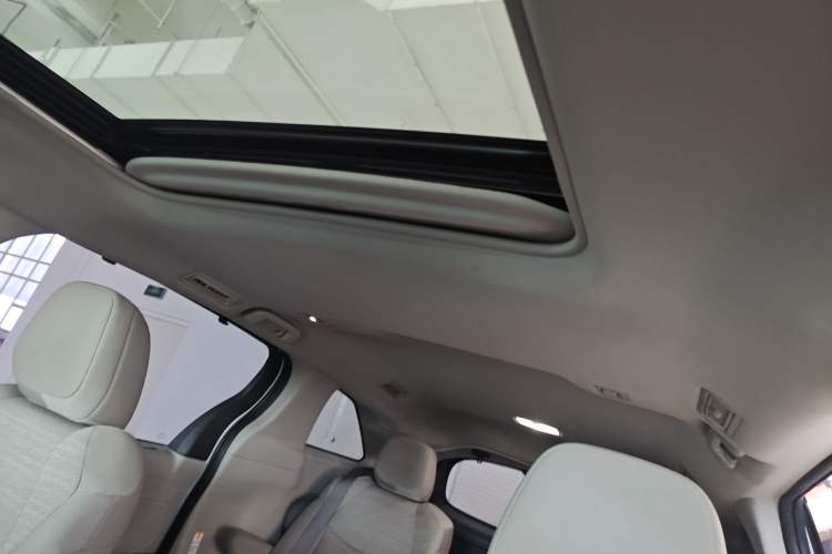 Used Toyota SIENNA 2024 2.5L Hybrid Comfort Edition