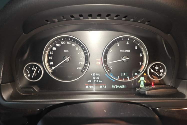 Used BMW 5 Series 2012 523Li Luxury Model Instrument Cluster