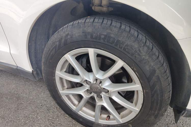 Used Audi Q5 2011 2.0TFSI Comfort Version
