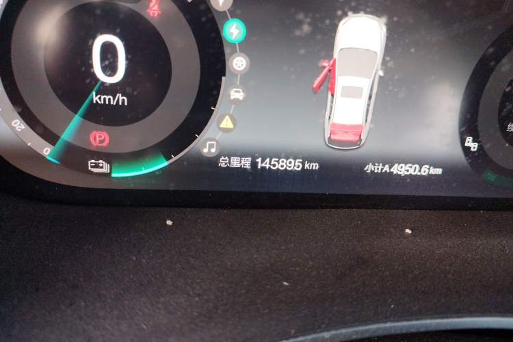 Used BAIC Beijing EU5 2018 R500 Smart Wind Edition Odometer Close Up