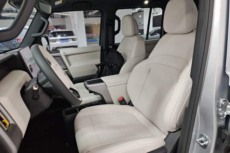 Used iCAR V23 2025 501 Four-Wheel Drive Advanced Version