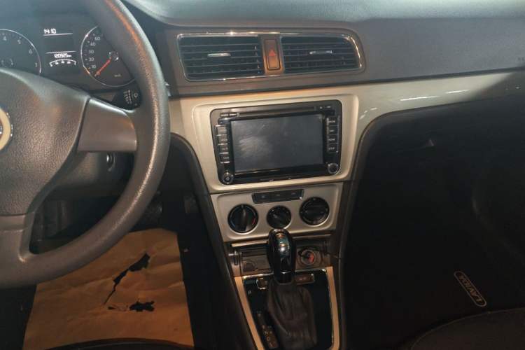 Used Volkswagen Lavida 2013 Revised Version 1.4 TSI DSG Comfort Edition