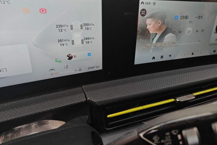 Used EXEED Zhuifeng 2023 2.0T DCT Wind-Blown Edition
