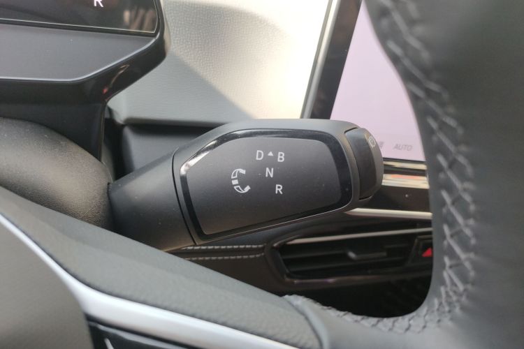 Used Volkswagen ID.3 2025 Smart Edition Outstanding Model
