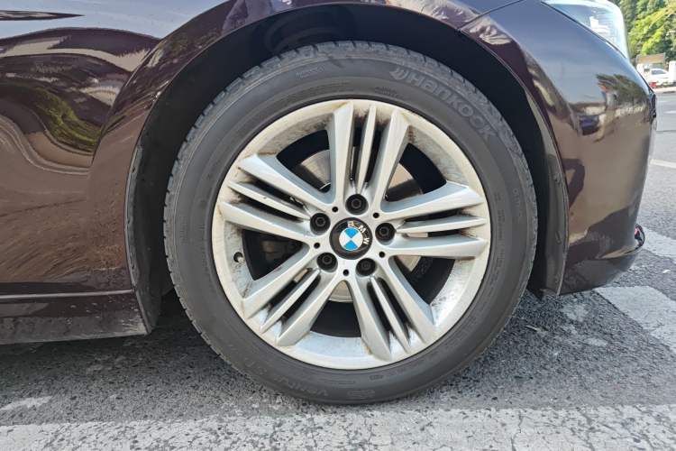 Used BMW 3 Series 2017 320Li Fashion Model
