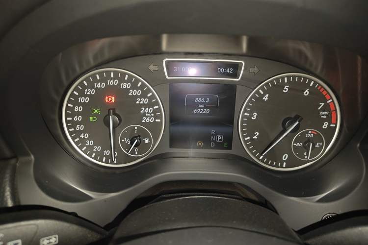 Used Mercedes-Benz A-Class 2015 A 180 Instrument Cluster