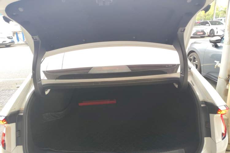 Used Wuling Xingguang 2024 Co-Creation Edition 510 Advanced Model