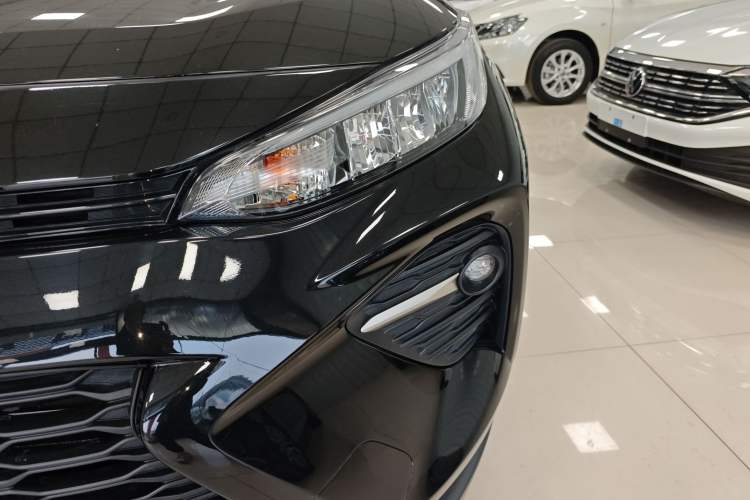 Used Toyota Wildlander 2023 2.0L CVT Two-Wheel Drive Leading Edition
