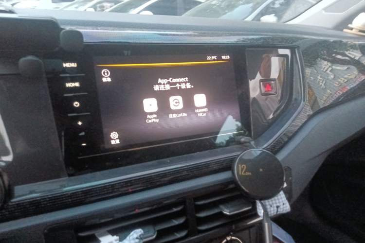 Used Volkswagen Lavida 2025 New Sharp 1.5L Outstanding New Edition Audio And AC Panel