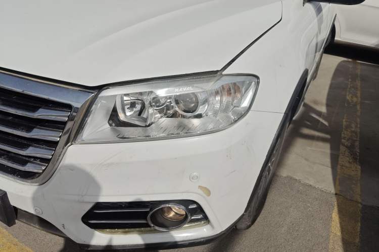 Used Haval H6 2015 Sport Edition 1.5T Automatic Two-Wheel Drive Luxury Model
