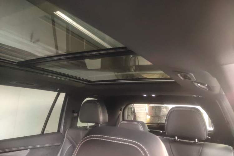 Used GAC Trumpchi ES9 2024 PHEV with 143 km Max
