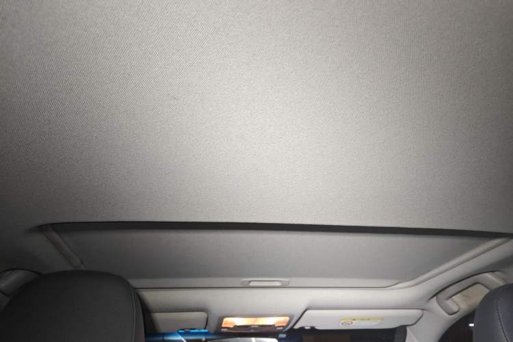 Used Toyota Camry 2015 2.0G Premier Edition
