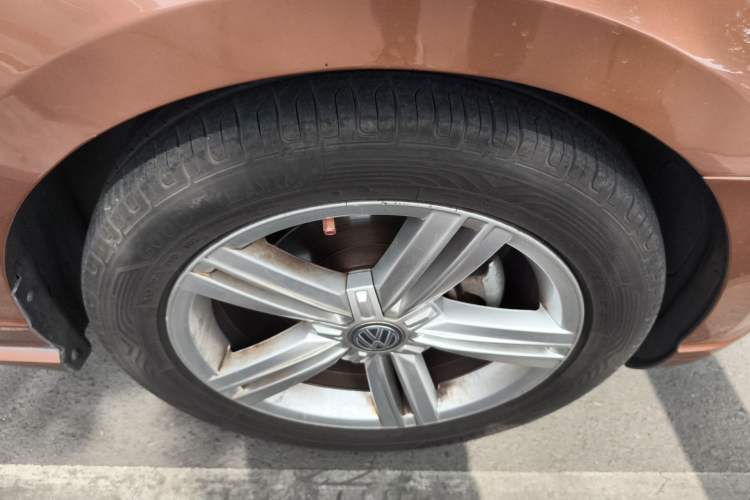 Used Volkswagen Lamando 2015 280TSI DSG Comfort Edition