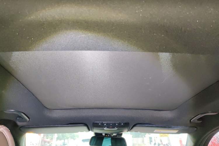 Used Mercedes-Benz GLC 2019 GLC 260 4MATIC Luxury Model