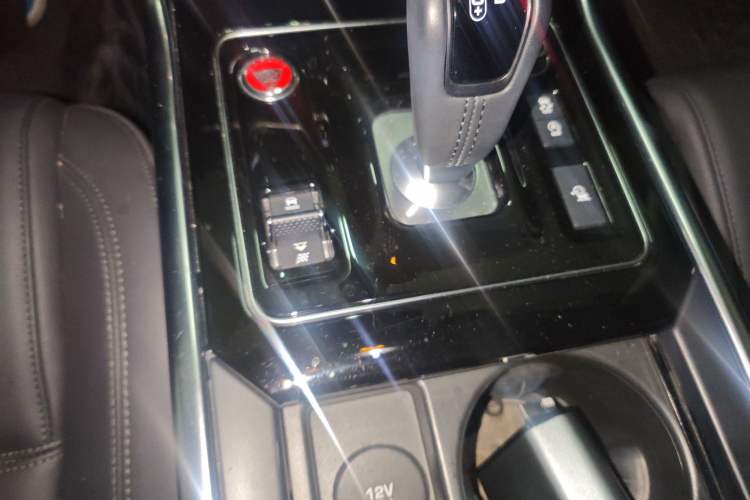 Used Jaguar XEL 2020 2.0T 200PS R-DYNAMIC Youth Sports Edition
