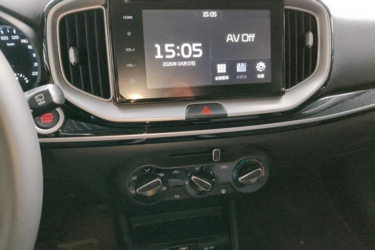 Used Kia kx1 Stonic 2021 1.4L CVT Fun Edition Audio And AC Panel