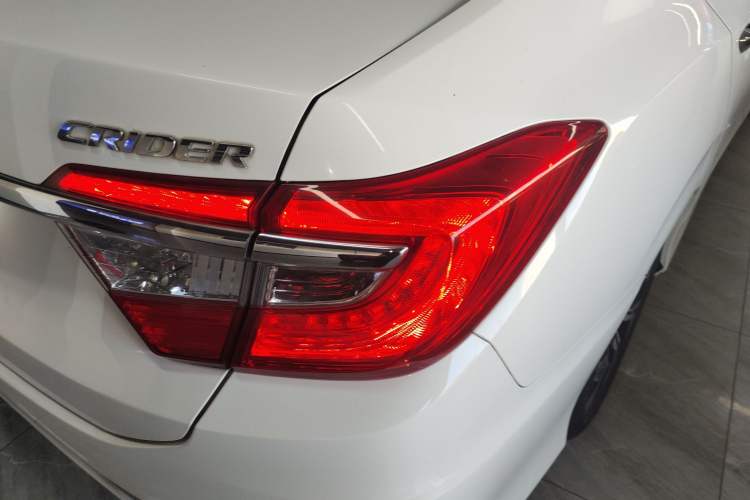 Used Honda Crider 2016 1.8L CVT Comfort Version
