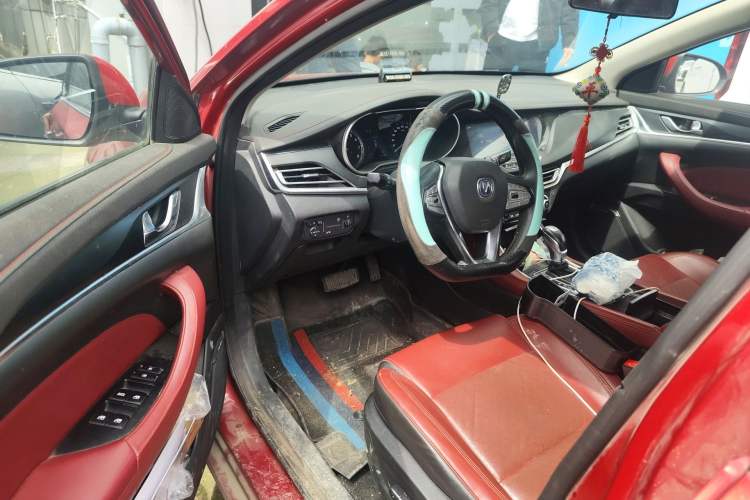 Used CHANGAN Eado 2019 Blue Whale Edition 280T GDI DCT High-Speed Model
