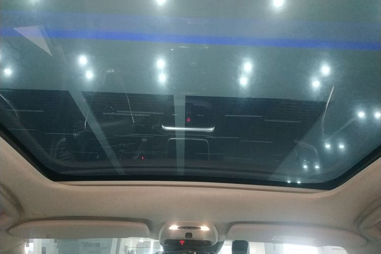 Used Volvo V40 2015 1.6T Zhiya Edition
