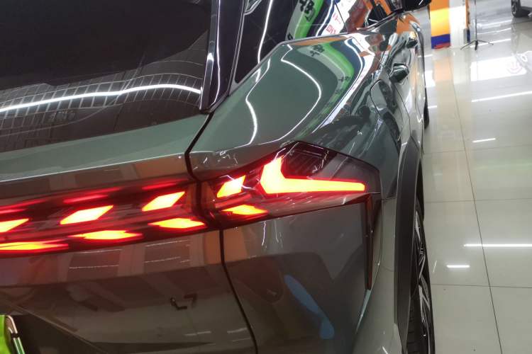 Used Geely Galaxy L7 2023 1.5T 115 km Starship