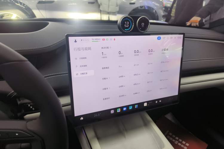 Used Xiaomi Auto SU7 2024 Four-Wheel Drive Ultra-Long Range Advanced Intelligent Driving Max Edition
