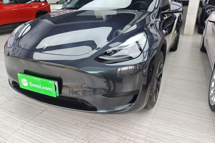 Used Tesla Model Y 2024 Rear-Wheel-Drive Version