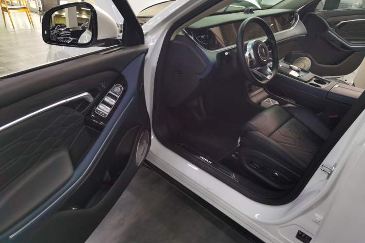 Used VOYAH FREE 2024 Ultra-Long Range Intelligent Driving Version Interior 3