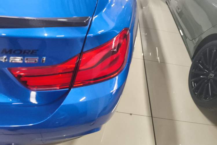 Used BMW 4 Series 2017 425i Gran Coupe Leading Model with M Sport Package Right Rear Taillight