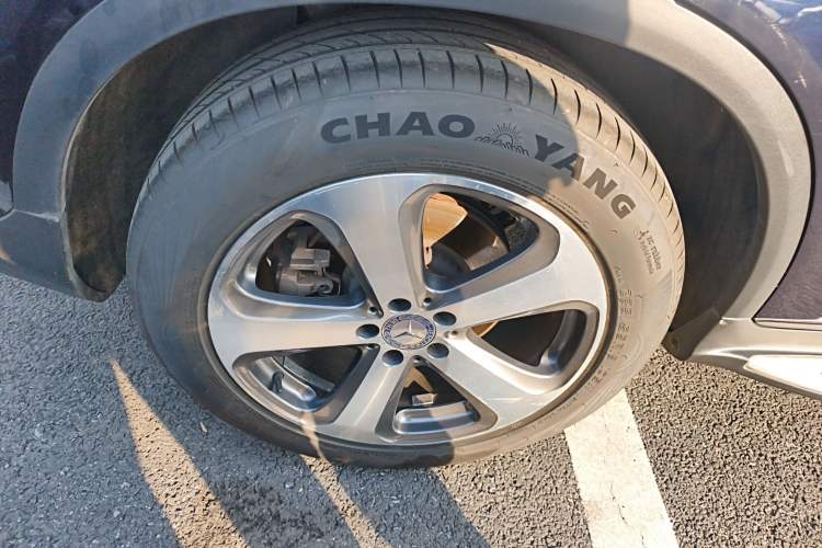 Used Mercedes-Benz GLC 2016 GLC 260 4MATIC Luxury Model
