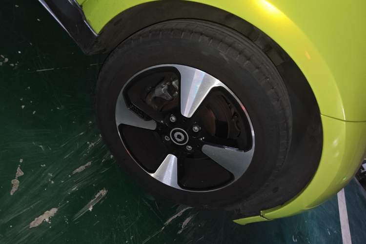 Used smart fortwo 2018 1.0L 52kW Hardtop Passion Edition China V Standard
