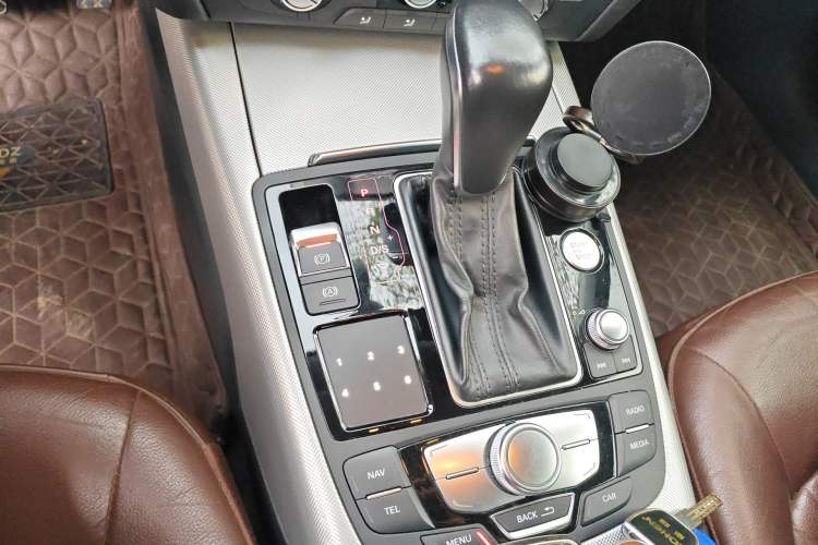 Used Audi A6L 2018 30th Anniversary Edition 35 TFSI Fashion Model
