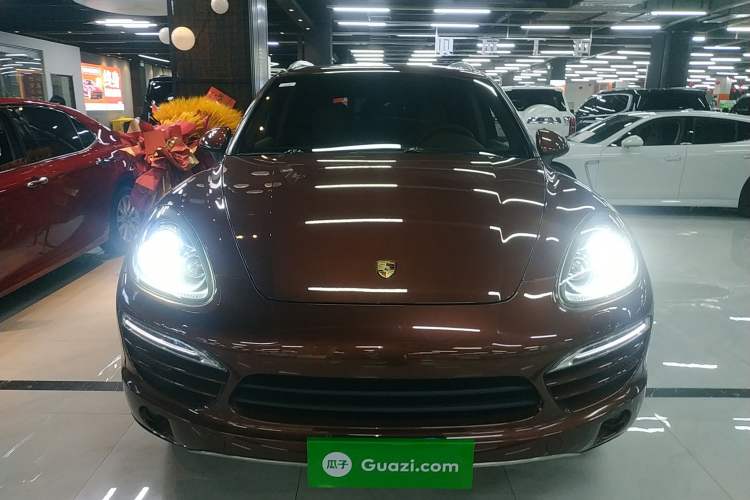 Used Porsche Cayenne 2011 3.6L automatic transmission U.S. specification