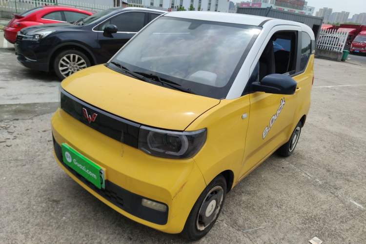 Used Wuling Hongguang MINIEV 2021 Macaron Premium Model – Lithium Iron Phosphate