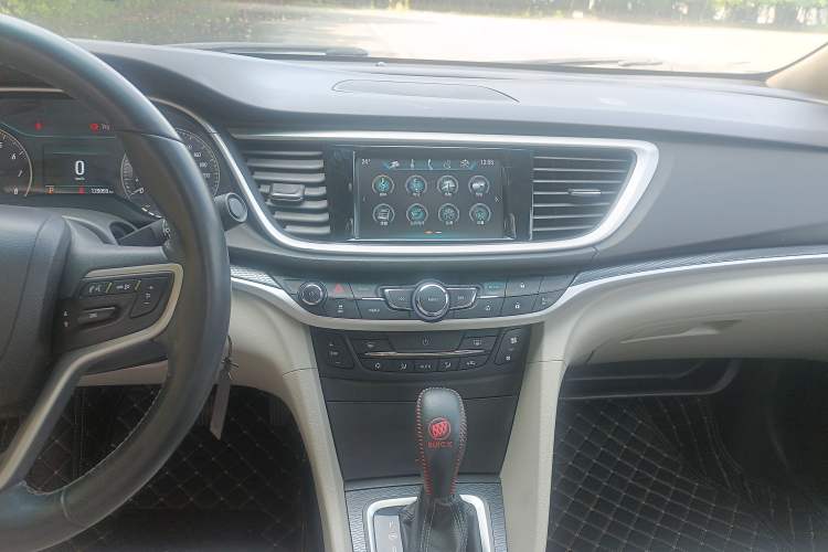 Used Buick GT 2019 15T Dual-Clutch Connected Elite Model China VI