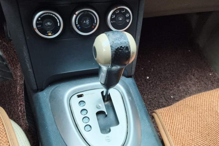 Used Nissan Qashqai 2012 2.0 XV LE CVT 2WD
