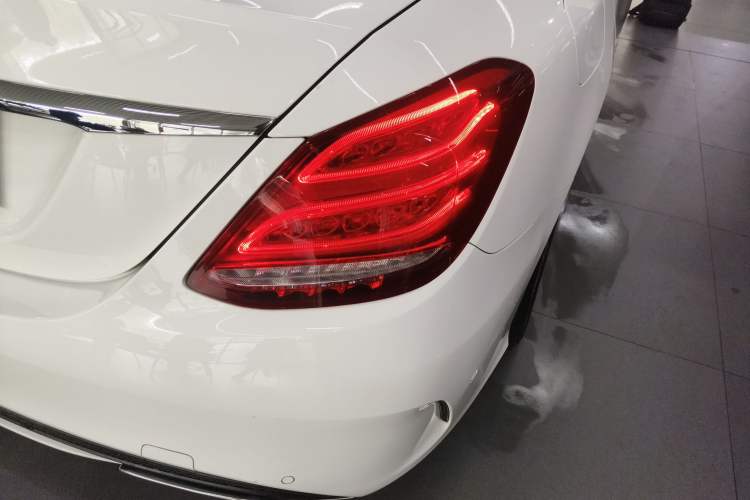 Used Mercedes-Benz C-Class 2017 Restyled C 180 L Fashion Edition Sport Version