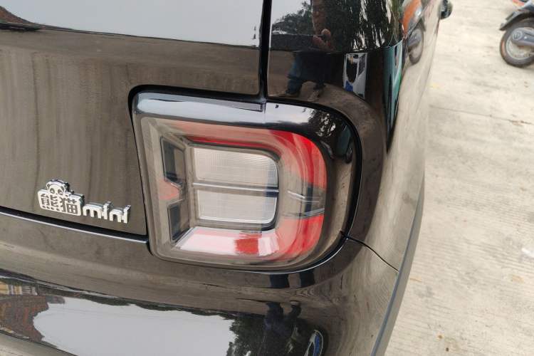 Used Geely Galaxy Panda 2024 200km Panda Kart Exterior 3