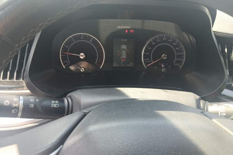 Used Haval H2s 2018 Red-Label 1.5T Dual-Clutch ZhiShang Model