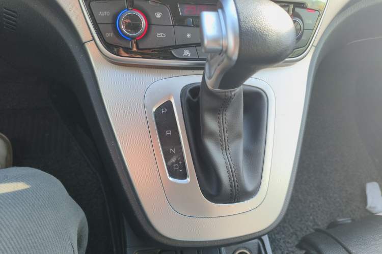 Used Haval M6 2019 1.5T DCT Two-Wheel Drive Elite Version China VI Standard