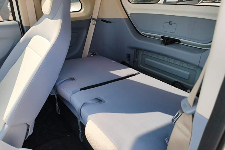 Used Dongfeng Fengon MINIEV 2022 Candy Edition Lightly Sweeted
