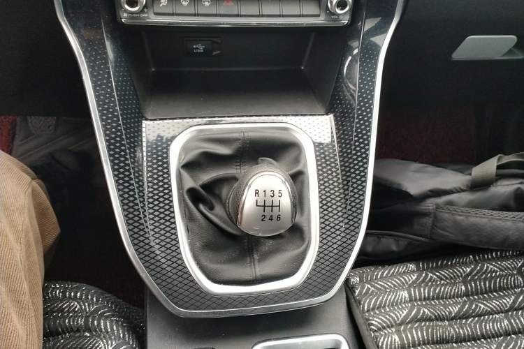 Used Haval M6 2021 PLUS 1.5T Manual Elite Smart Connectivity Model
